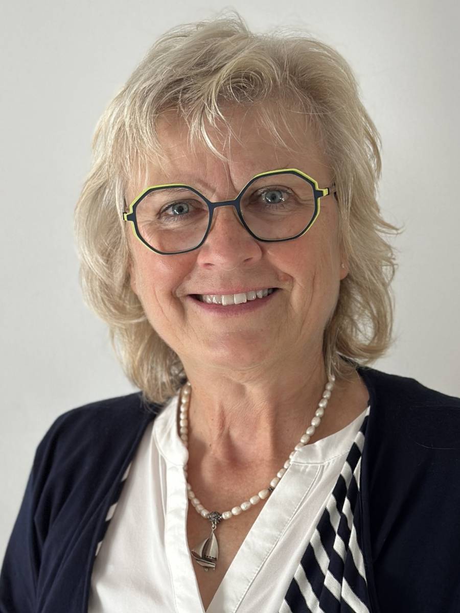 Stephanie Hädicke – Zuschnitt